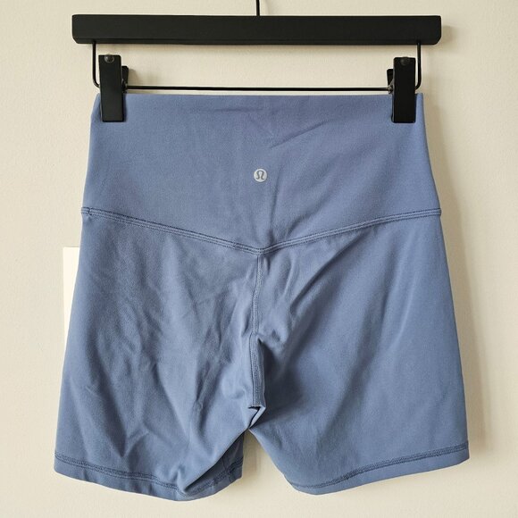 NWT LULULEMON WSDN Denim Blue Buttery Soft Align High Rise 6" Shorts Size 8 - Picture 4 of 7